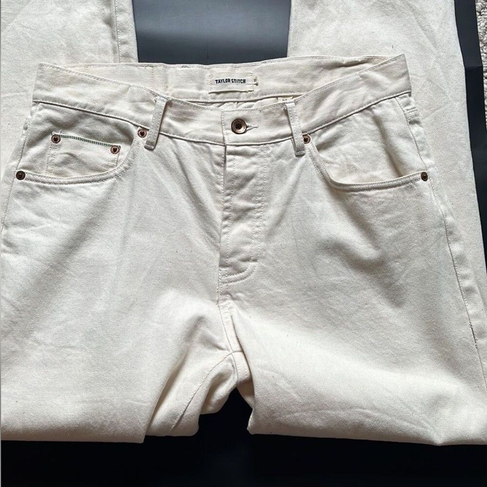 Taylor Stitch Slim Jeans in Cream